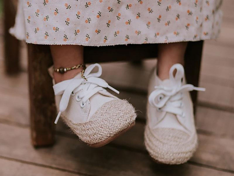 short white denim skirt outfit